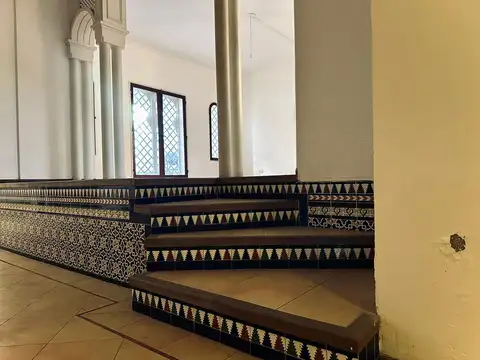 Dr. Manuel Lucero 500