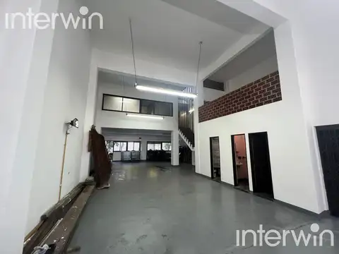 Av. Juan B. Justo al 8900