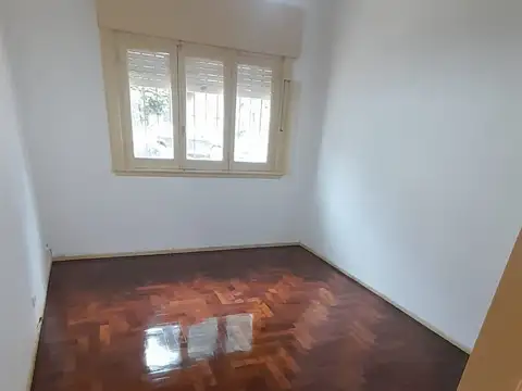 Departamento en Alquiler en Villa del Parque, $ 900.000