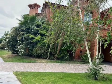 Casa en Venta de 6 dormitorios