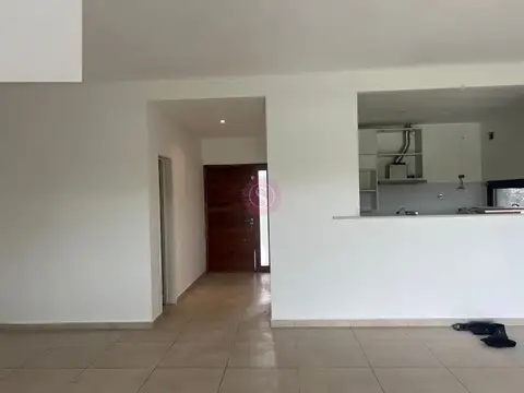 Barrio Santa Elena Pilar del este 100