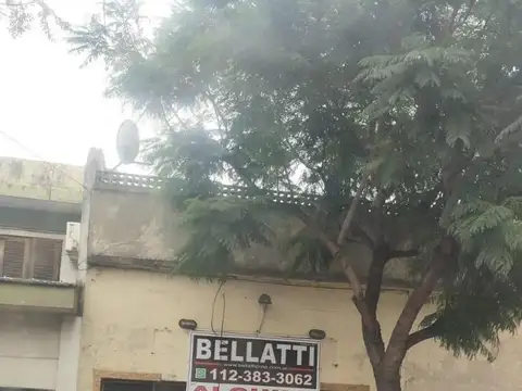 local de 5x 4 Mts. APTO PARA USO COMERCIAL O VIVIENDA.