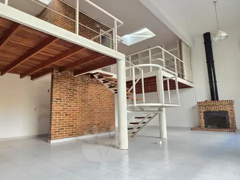 Departamento en Alquiler en Hipodromo, $ 750.000