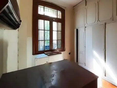 Oficina en Venta 80 años
