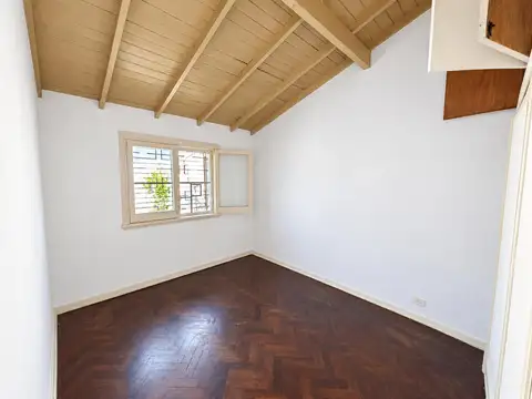 Depto Tipo Casa en Venta 60 años