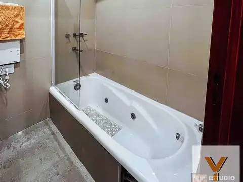 Casa en Venta en Area 60, USD 260.000