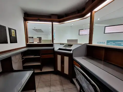 Oficina en venta en Berisso. Consultorios