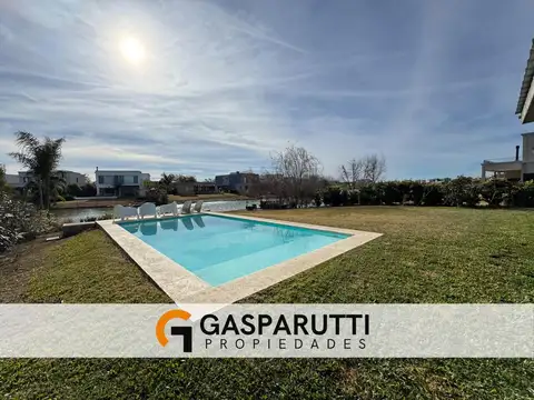 Casa en Venta en El Canton, USD 360.000