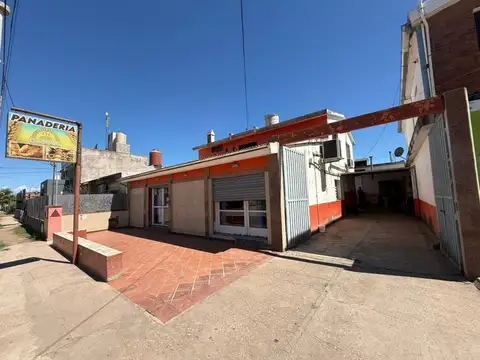 Casa en Venta en Juarez Celman, USD 300.000
