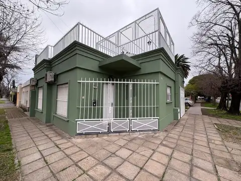 Casa 3 ambientes en alquiler