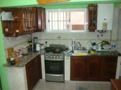 Depto Tipo Casa en Venta en Caseros, USD 65.000