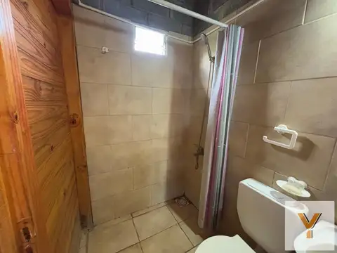 Casa en venta - 2 Dormitorios 1 Baño - San Clemente del Tuyú