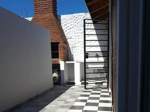 Departamento en Alquiler en Villa Lynch, $ 650.000
