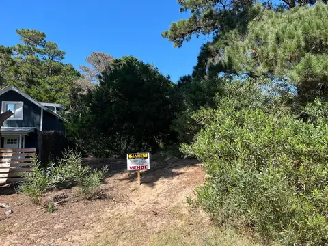 Excelente lote unifamiliar en venta en zona sur de Mar Azul