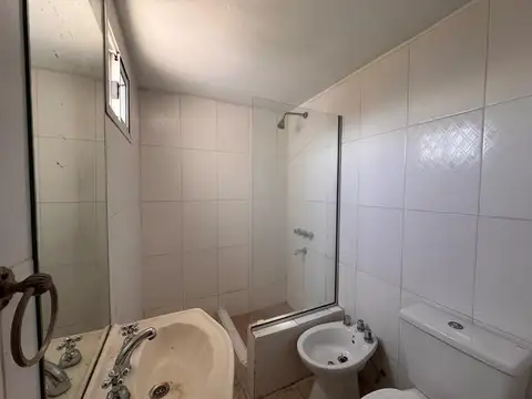 Departamento en Alquiler en José León Suárez, $ 550.000