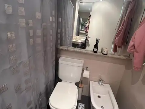 Departamento en Alquiler en Colegiales, $ 800.000