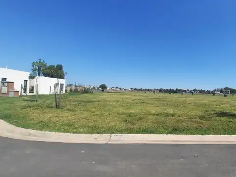 Terreno en Venta en Pilar Del Este, USD 30.000