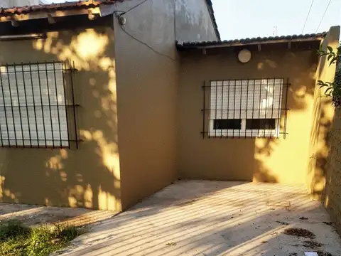 Casa en Alquiler al Oeste