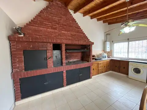 Depto Tipo Casa en Alquiler de Monoambiente