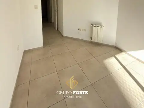 Departamento en Alquiler en General Paz, $ 700.000