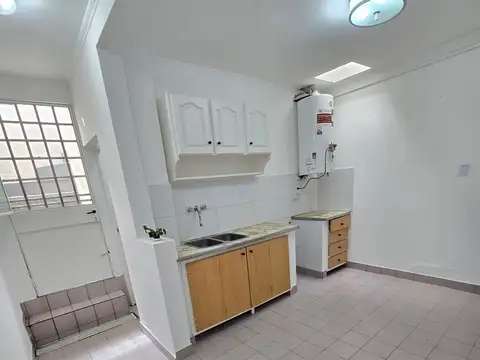 Departamento PH  en Alquiler en Villa Maipú, San Martin, G.B.A. Zona Norte