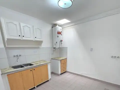 Depto Tipo Casa en Alquiler de 1 dormitorio