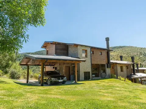 Oportunidad Casa 4amb en Venta Zona Polo Arelauquen, Bariloche, Argentina