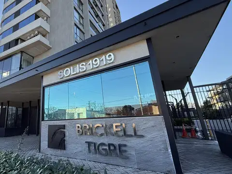 Departamento Amoblado 2 Amb piso 9A con cochera en  Brickell Tigre - Gba Norte