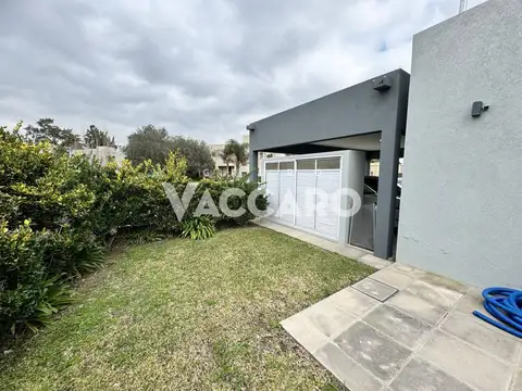 Casa en Alquiler de 3 dormitorios