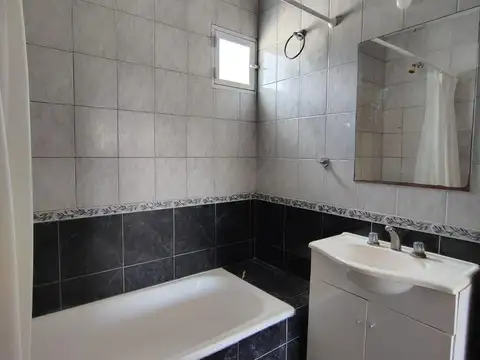 Departamento en Alquiler en La Plata, $ 650.000