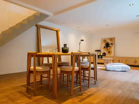 Depto Tipo Casa en Venta al Este