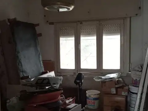 VENTA CASA A REFACCIONAR. OPORTUNIDAD DE INVERSION