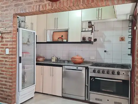 Casa en Venta con 1 cochera