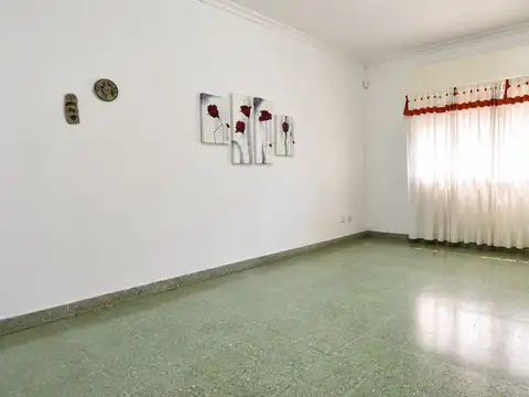 Casa en Venta en Haedo Norte, USD 149.000