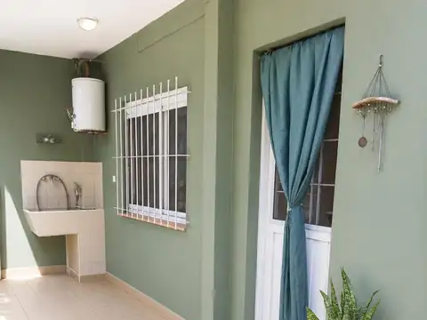 Depto Tipo Casa en Venta en Malaver, USD 59.000