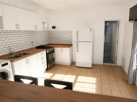 ALQUILER PH 2 AMBIENTES CON TERRAZA PROPIA PALOMAR