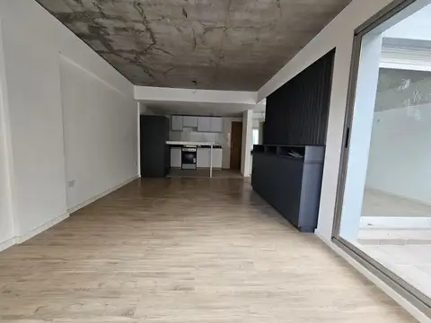 Venta departamento monoambiente divisible con balcon crespo 172 Luis agote
