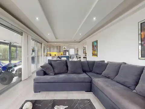 Casa en Alquiler en Guillermo E Hudson, USD 2.700