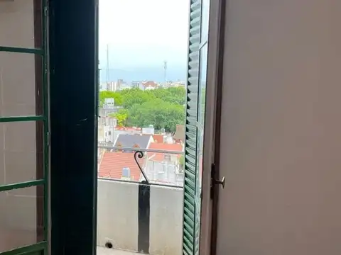 Alquiler departamento de 3 ambientes en Caballito