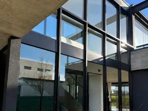 Casa en Venta en Puertos - Barrio Marinas, USD 750.000