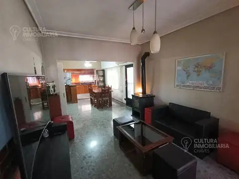 Depto Tipo Casa en Alquiler de 3 ambientes
