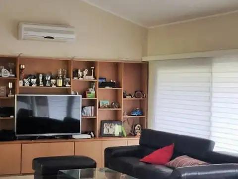 Casa en Alquiler Temporal de 4 dormitorios