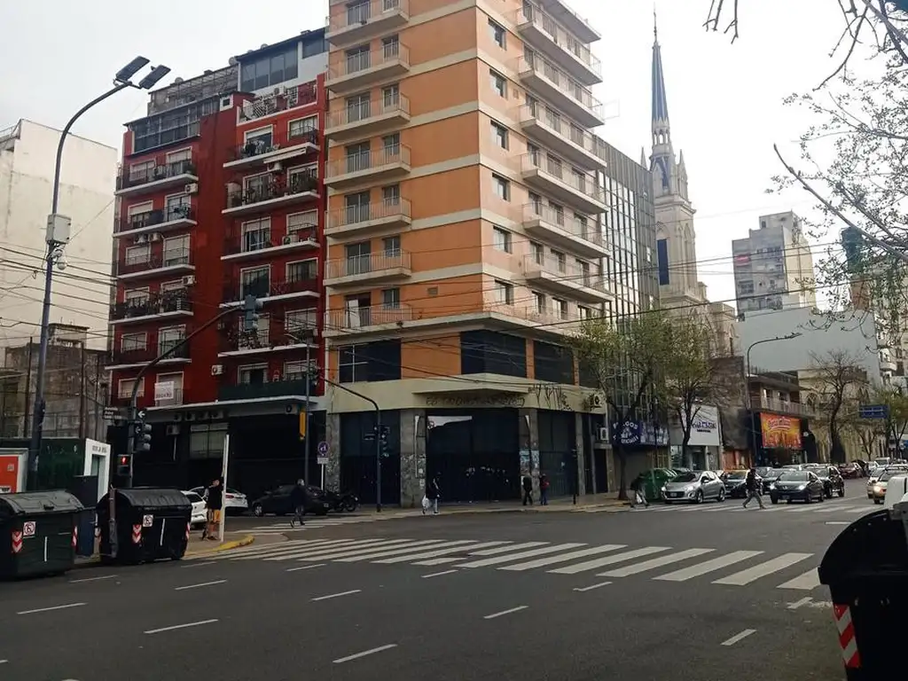 Av. Jujuy y Cochabamba