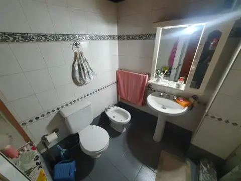 PH en  primer Piso con cochera