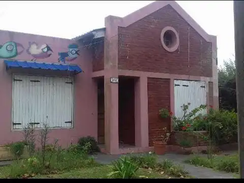 Boulevard Alejandro Keen e/ San Martin y España