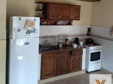 Casa 3 ambientes con 2 baños
