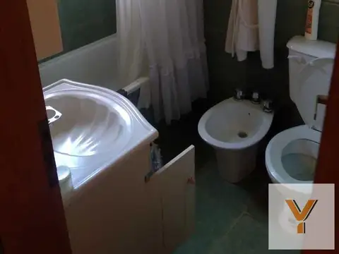 Casa en venta - 2 Dormitorios 2 Baños - 404Mts2 - Pedernales