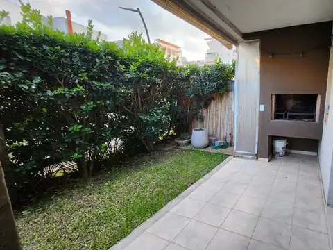 Departamento en Alquiler con 1 cocheras