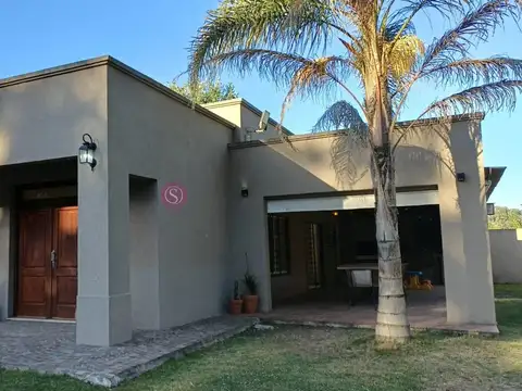 Casa en Venta en Zárate, USD 255.000