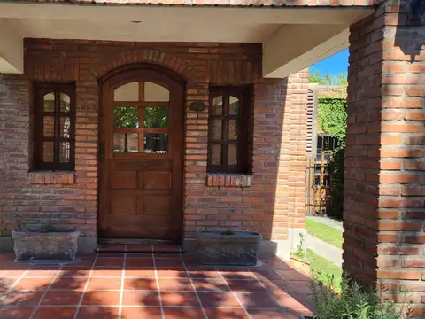 González del Solar Bis 700